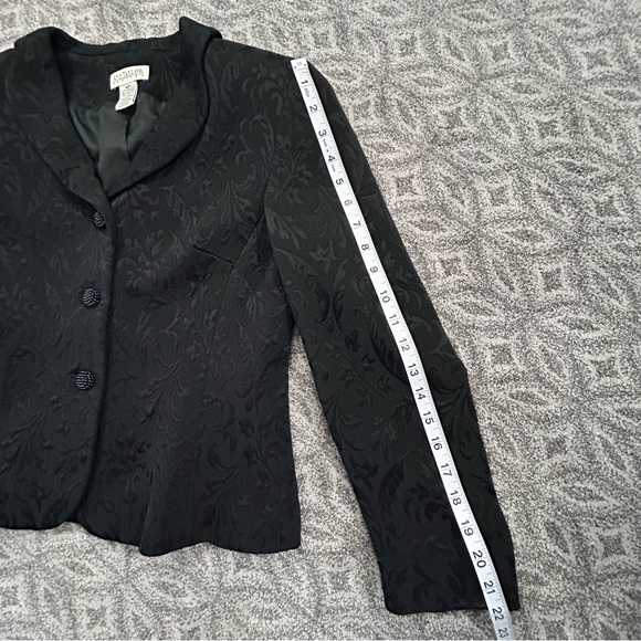 Ann Taylor Black Brocade Textured Fitted Blazer - Picture 8 of 10